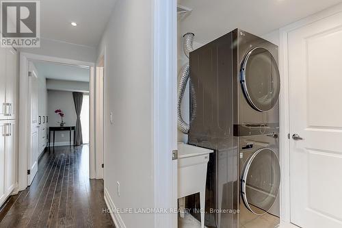 28 Mcgurran Lane, Richmond Hill, ON - Indoor Photo Showing Laundry Room