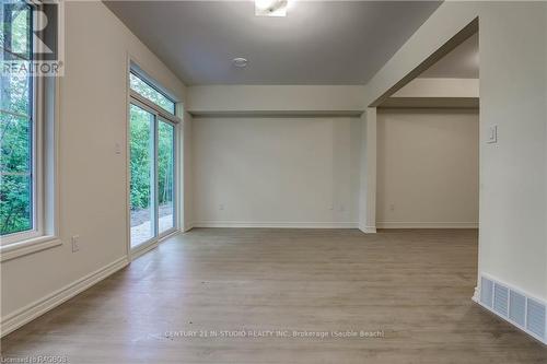 53 Division Street, Saugeen Shores, ON - Indoor Photo Showing Other Room