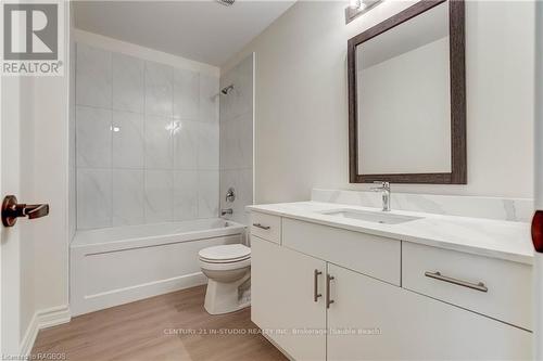 53 Division Street, Saugeen Shores, ON - Indoor Photo Showing Bathroom