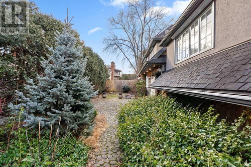 19 Forest Glen Crescent, Toronto, ON - Outdoor