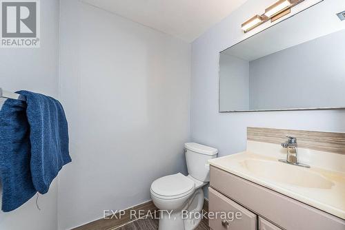 510 - 10 Edgecliff Golfway, Toronto, ON - Indoor Photo Showing Bathroom