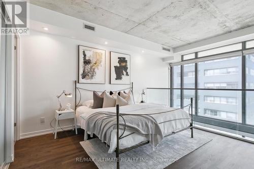 722 - 95 Bathurst Street, Toronto, ON - Indoor Photo Showing Bedroom