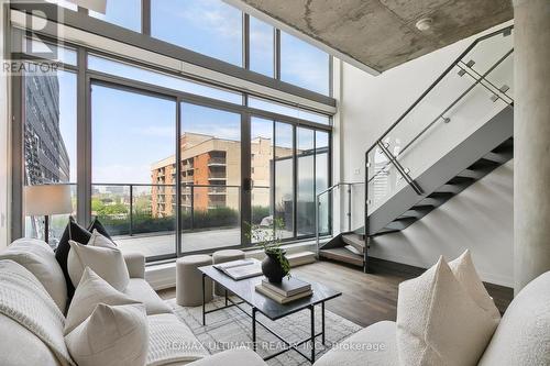 722 - 95 Bathurst Street, Toronto, ON - Indoor