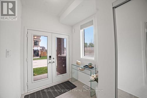 47 Caspian Square, Clarington, ON - Indoor Photo Showing Other Room