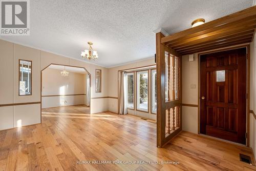 3 Inlet Court, Georgina, ON - Indoor Photo Showing Other Room