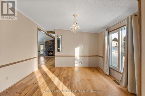 3 Inlet Court, Georgina, ON - Indoor Photo Showing Other Room