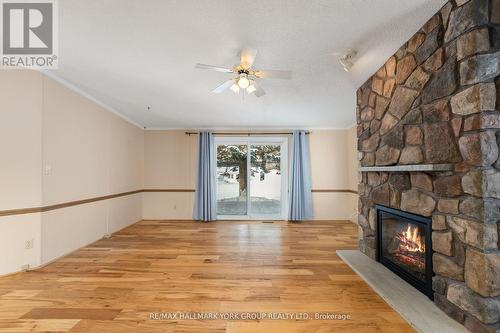 3 Inlet Court, Georgina, ON - Indoor With Fireplace