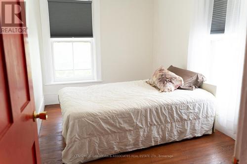 92 Cedar Street, Belleville, ON - Indoor Photo Showing Bedroom