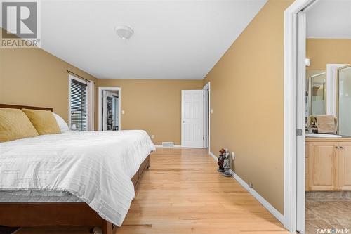 233 Wood Lily Drive, Moose Jaw, SK - Indoor Photo Showing Bedroom