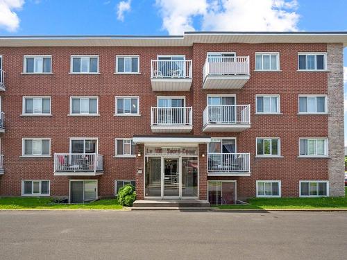 ExtÃ©rieur - 304-100 Rue Sacré-Coeur, Longueuil (Le Vieux-Longueuil), QC - Outdoor With Facade