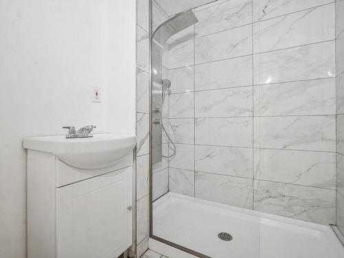 Bathroom - 444 14E Avenue, Saint-Jérôme, QC - Indoor Photo Showing Bathroom