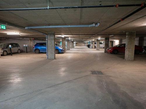 Autre - 502-2542 Place Pierre-Falardeau, Montréal (Rosemont/La Petite-Patrie), QC - Indoor Photo Showing Garage