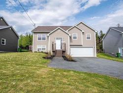 476 Caldwell Road  Cole Harbour, NS B2V 1A6