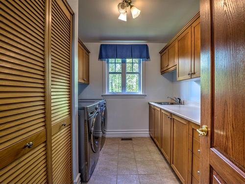 Salle de lavage - 638 Rue Du Joli-Bois, Prévost, QC - Indoor Photo Showing Laundry Room