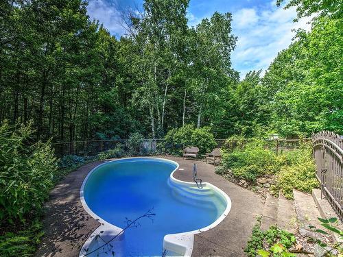 Piscine - 638 Rue Du Joli-Bois, Prévost, QC - Outdoor With In Ground Pool