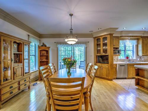 Vue d'ensemble - 638 Rue Du Joli-Bois, Prévost, QC - Indoor Photo Showing Dining Room