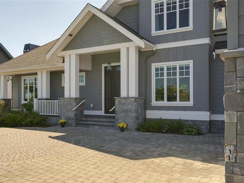 2270 Compass Pointe Pl, Langford, BC - Outdoor