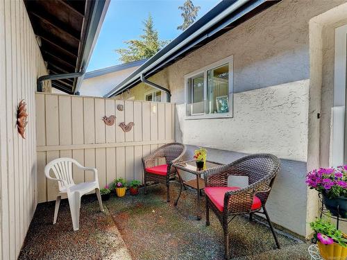 6-1184 Clarke Rd, Central Saanich, BC - Outdoor With Deck Patio Veranda With Exterior