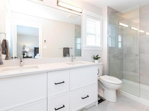 1149 Moonstone Loop, Langford, BC - Indoor Photo Showing Bathroom