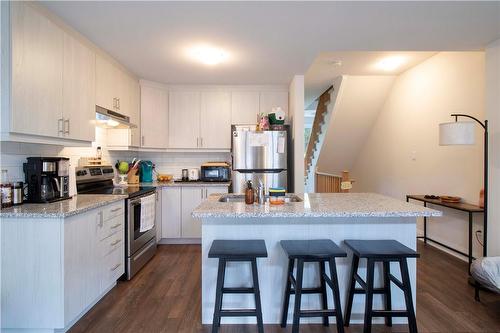 Kitchen - 2 Willow Street|Unit #73, Paris, ON - Indoor Photo Showing Kitchen With Stainless Steel Kitchen