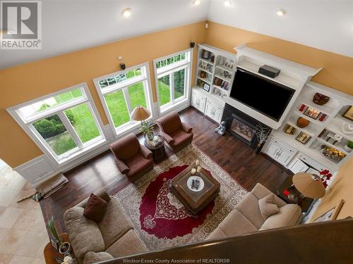 6515 Matchette Road, Lasalle, ON - Indoor With Fireplace