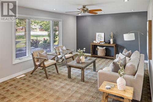 1396 County Road 27, Lakeshore, ON - Indoor Photo Showing Living Room