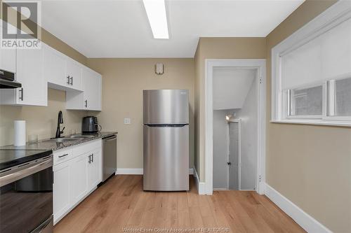 753 Partington Avenue, Windsor, ON - Indoor Photo Showing Kitchen