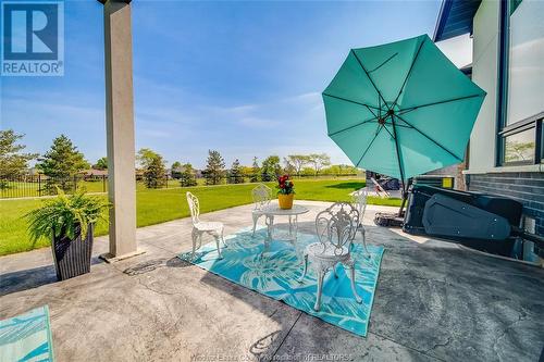 328 Benson Court, Amherstburg, ON - Outdoor