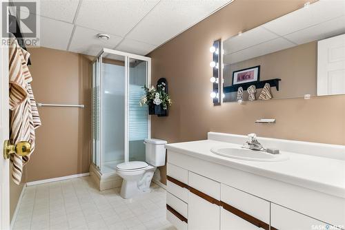 577 Macmurchy Avenue, Regina Beach, SK - Indoor Photo Showing Bathroom