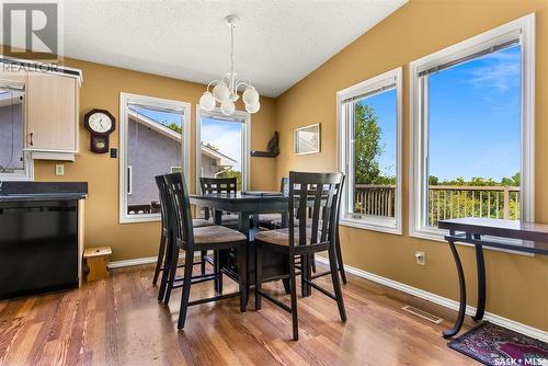 577 Macmurchy Avenue, Regina Beach, SK - Indoor Photo Showing Dining Room