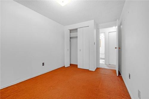 422 Jackson Street W, Hamilton, ON - Indoor Photo Showing Other Room