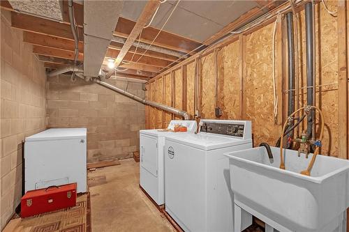 422 Jackson Street W, Hamilton, ON - Indoor Photo Showing Laundry Room