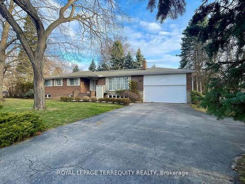 139 Sandwell Dr, Oakville, ON - Outdoor