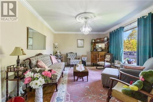 6 Dundas, Saint-Antoine, NB - Indoor Photo Showing Living Room