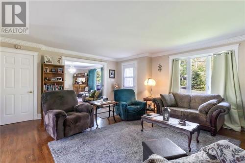 6 Dundas, Saint-Antoine, NB - Indoor Photo Showing Living Room