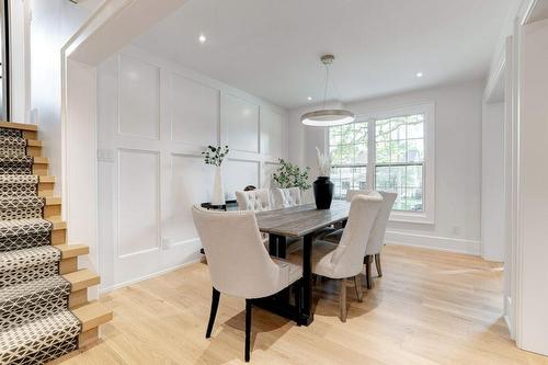 939 Teal Drive, Burlington, ON - Indoor Photo Showing Dining Room