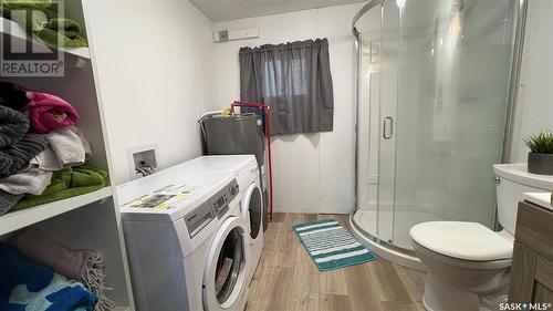 3523 Nickorick Beach, Wakaw Lake, SK - Indoor Photo Showing Bathroom