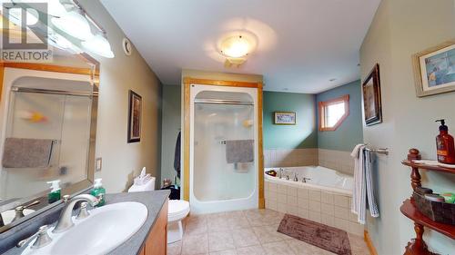 127 Drake St, Sault Ste. Marie, ON - Indoor Photo Showing Bathroom