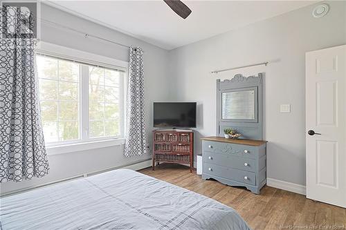 1460 Lincoln Road, Fredericton, NB - Indoor Photo Showing Bedroom