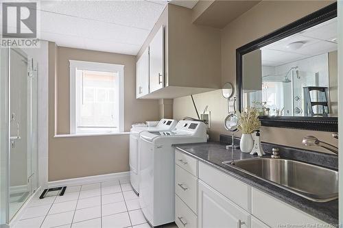 1460 Lincoln Road, Fredericton, NB - Indoor Photo Showing Laundry Room