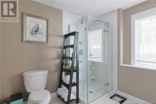 1460 Lincoln Road, Fredericton, NB - Indoor Photo Showing Bathroom