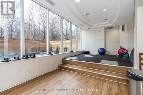 718 - 16 Dallimore Circle, Toronto, ON - Indoor Photo Showing Other Room