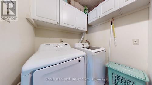 301 - 10 Muirhead Road, Toronto (Pleasant View), ON - Indoor Photo Showing Laundry Room