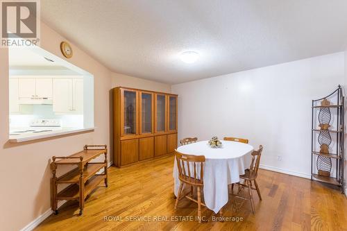 203 - 245 Elgin Street W, Cobourg, ON - Indoor Photo Showing Dining Room