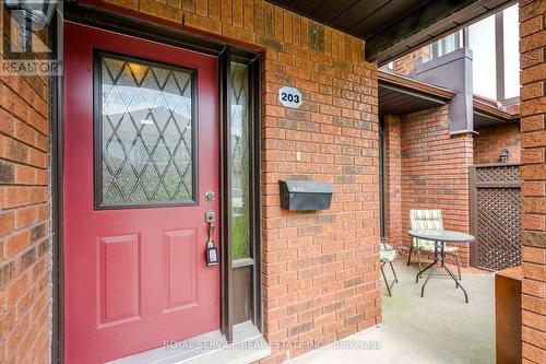 203 - 245 Elgin Street W, Cobourg, ON - Outdoor With Exterior