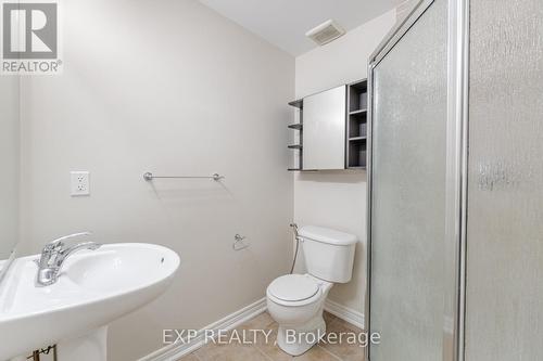 690 Rowley Common, Burlington, ON - Indoor Photo Showing Bathroom