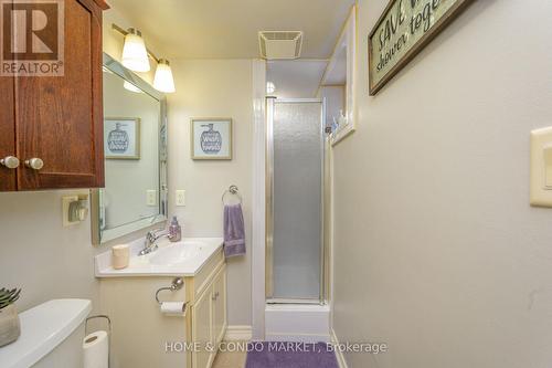 2155 Kipling Avenue, Toronto, ON - Indoor Photo Showing Bathroom