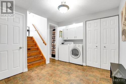 902 Morris Street, Rockland, ON - Indoor Photo Showing Laundry Room