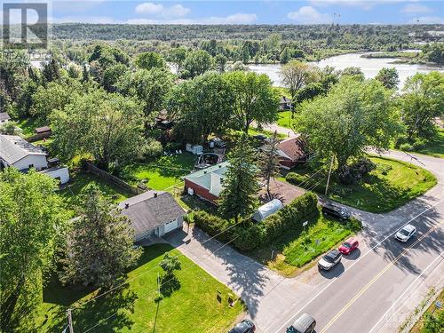 450 Queen Street E, Smiths Falls, ON - Outdoor With View