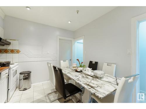 10856 97 St Nw, Edmonton, AB - Indoor Photo Showing Dining Room